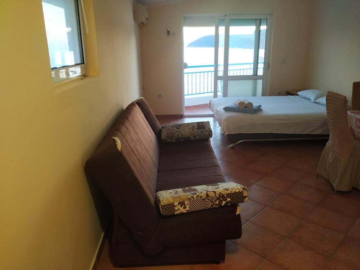 Apartmani Orange Dreams Sutomore Dış mekan fotoğraf
