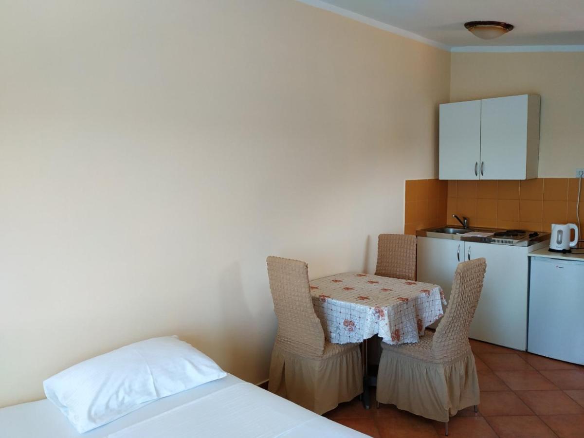 Apartmani Orange Dreams Sutomore Dış mekan fotoğraf