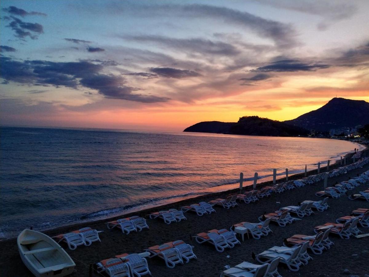 Apartmani Orange Dreams Sutomore Dış mekan fotoğraf