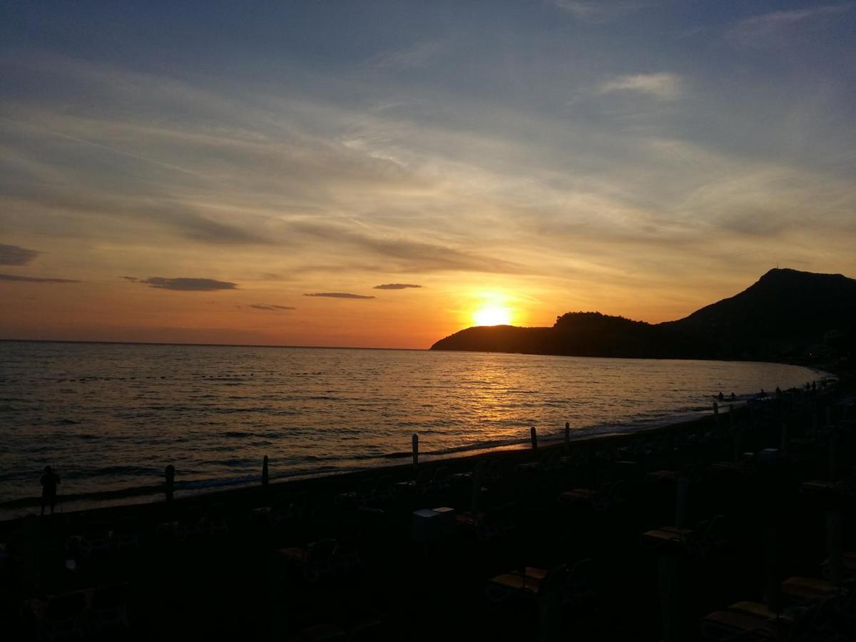 Apartmani Orange Dreams Sutomore Dış mekan fotoğraf