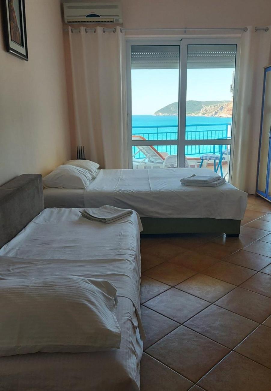 Apartmani Orange Dreams Sutomore Oda fotoğraf