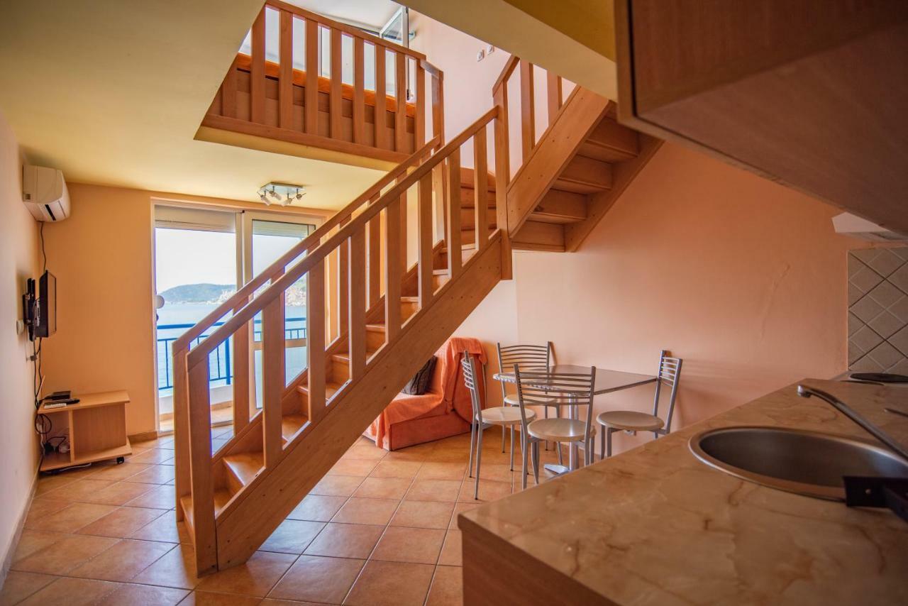 Apartmani Orange Dreams Sutomore Dış mekan fotoğraf
